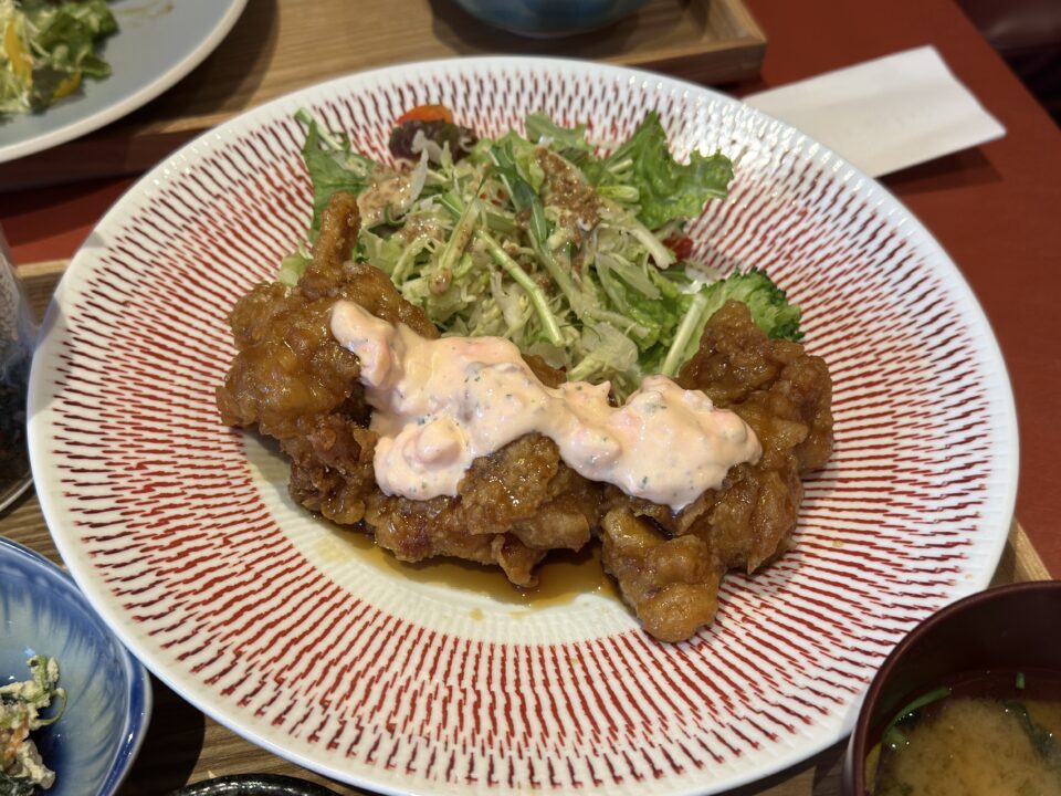 鶏もものチキン南蛮定食