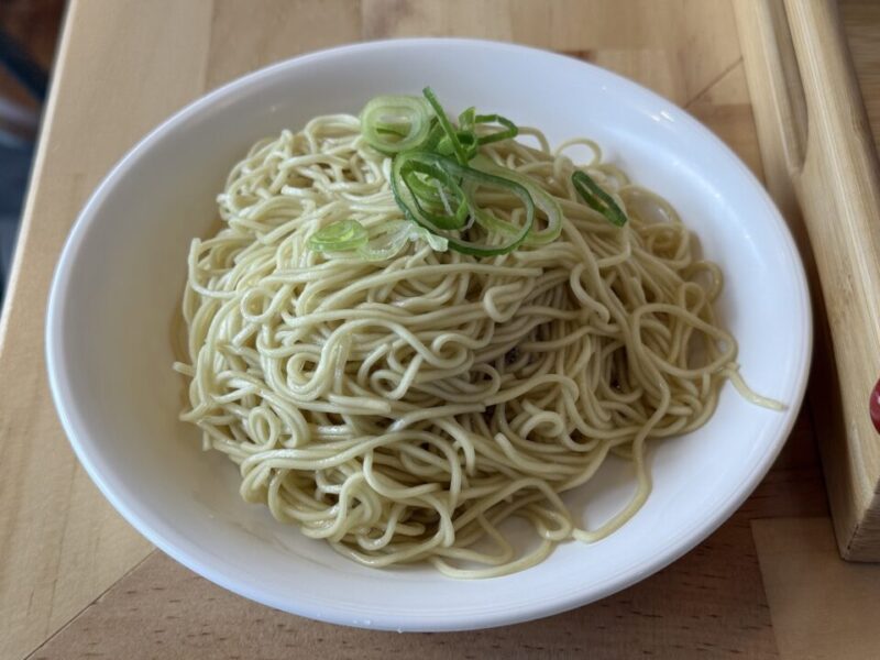 替え玉は細麺
