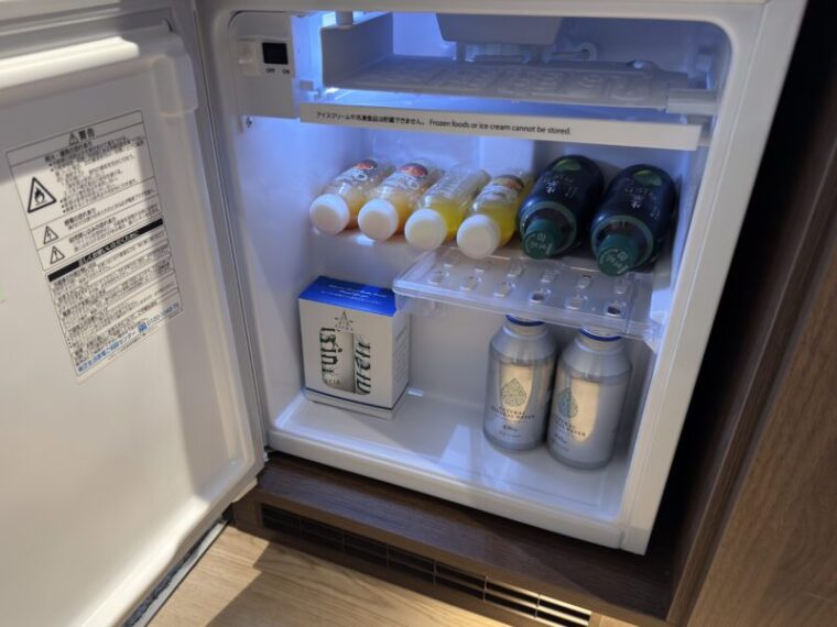 客室内冷蔵庫