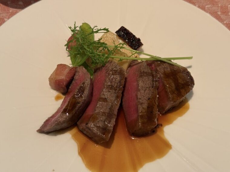 石垣牛フィレ肉のステーキ