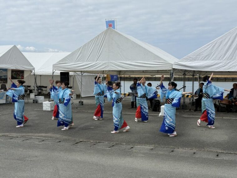 牛深ハイヤ踊り