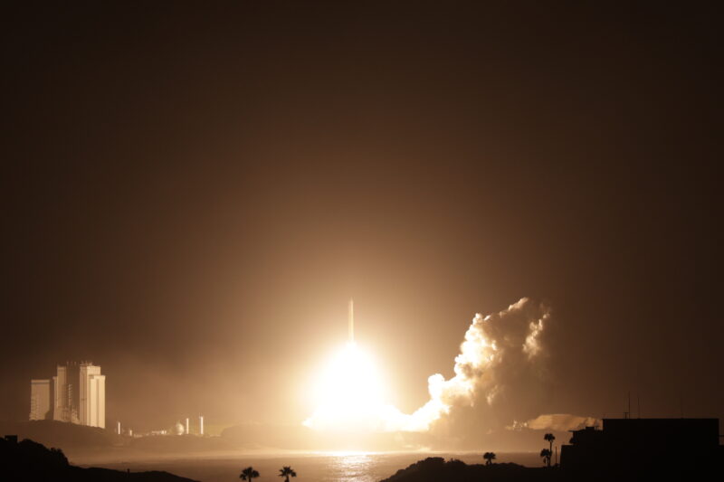 火星衛星探査機（MMX）を搭載したH3ロケット10号機の打ち上げ